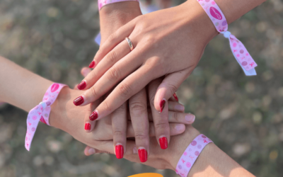 Farmactiva da comienzo a su 9a campaña solidaria contra el cáncer de mama: «Por vosotras»
